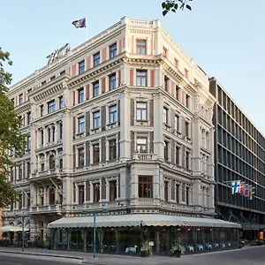 Kaemp Otel